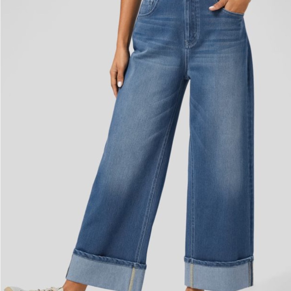 Halara Flex High Waisted Pockets Rolled Hem Wide Leg Washed Casual Jeans Medium